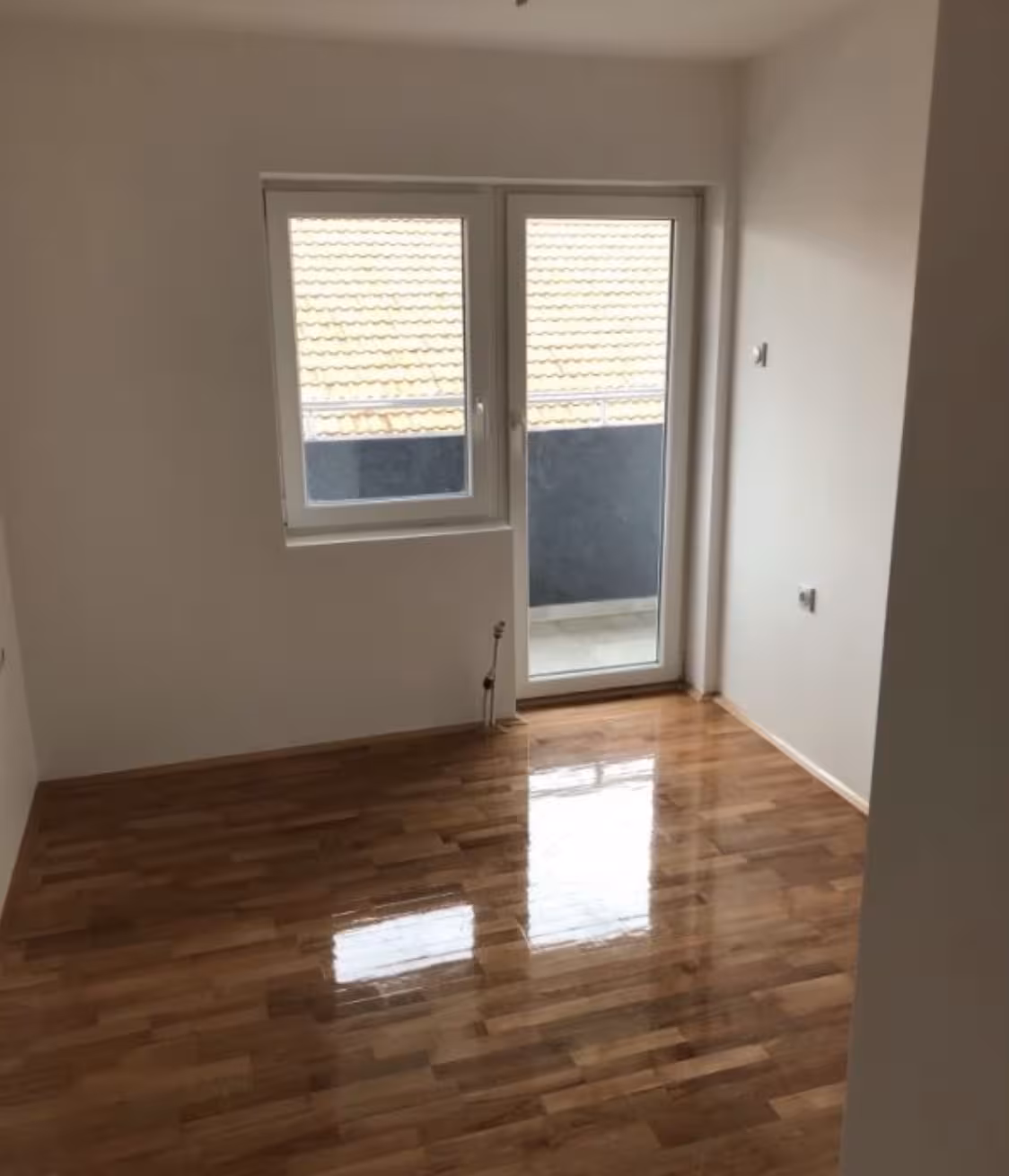 Kosovke devojke 1 - eksterijer 1