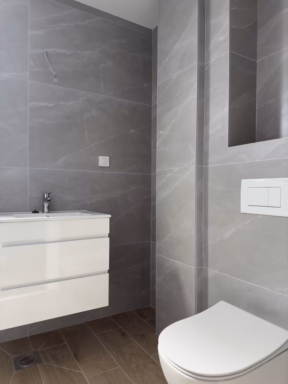 Kosovke devojke 2 - eksterijer 1