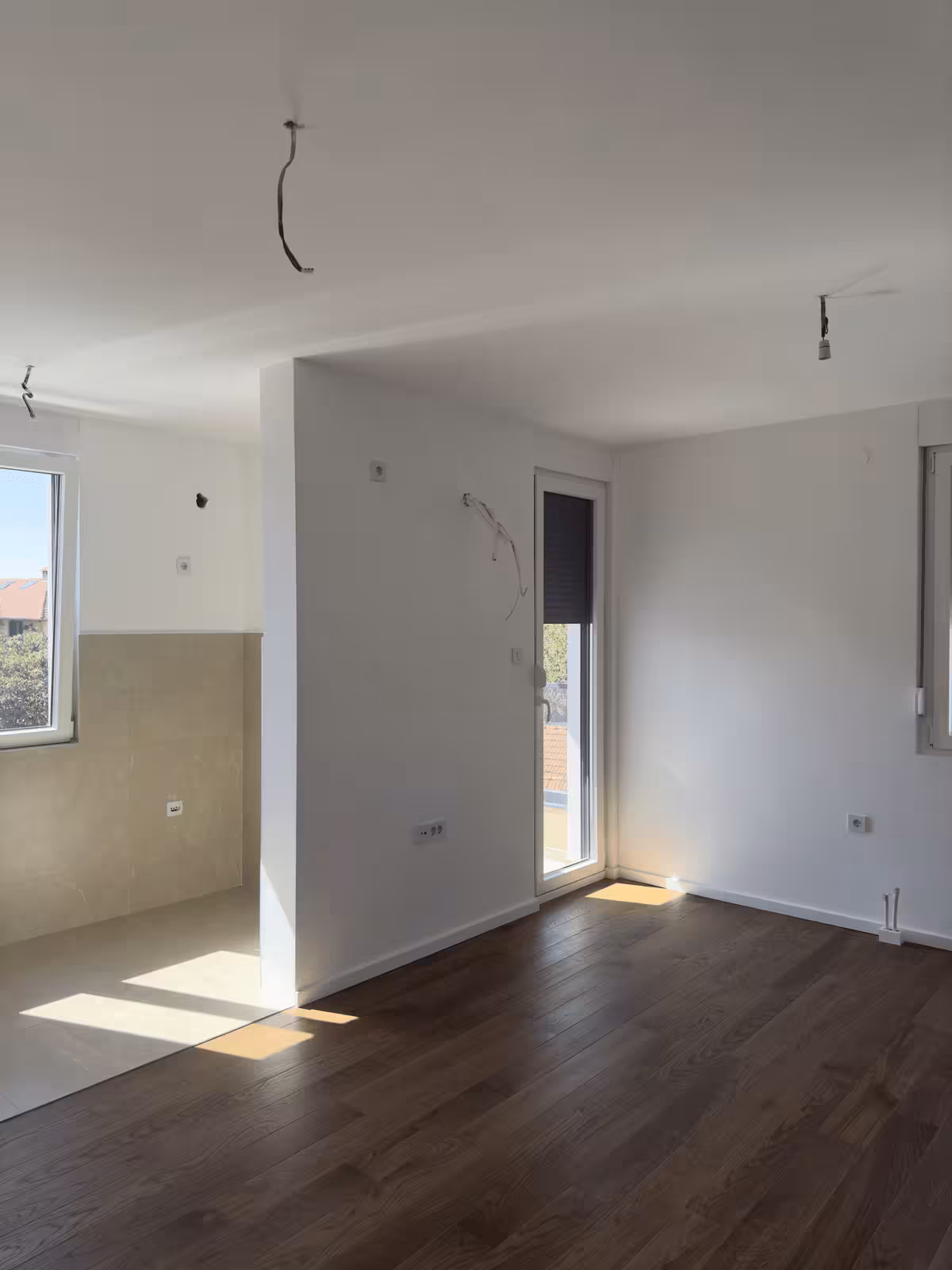 Kosovke devojke 2 - eksterijer 3